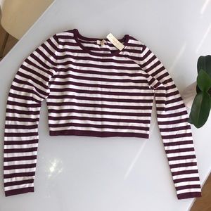 Long sleeve crop top